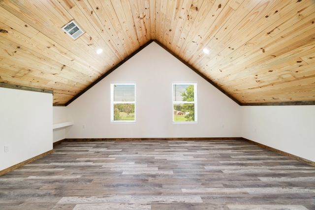 209 Helena Drive, Powderly, TX 75473