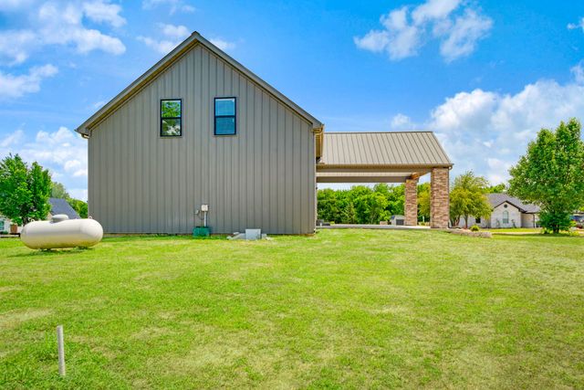 209 Helena Drive, Powderly, TX 75473