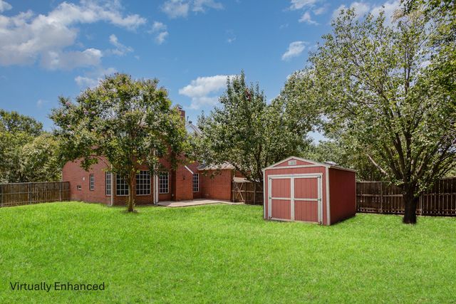 1822 Bayhill Drive, Rockwall, TX 75087