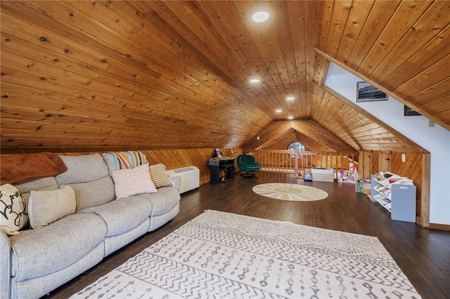 7741 Bear Swamp Road, Williamson, NY 14589