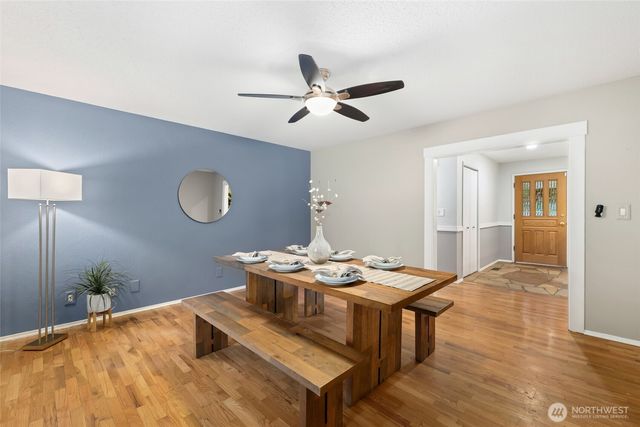 27239 208th Avenue SE, Maple Valley, WA 98038