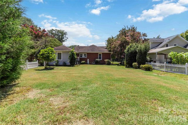 112 Pressley Street, Clover, SC 29710
