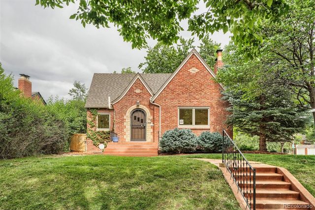 1200 Hudson Street, Denver, CO 80220