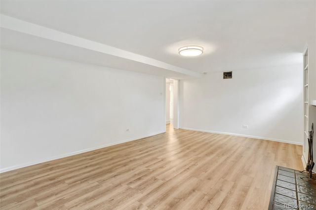 1200 Hudson Street, Denver, CO 80220