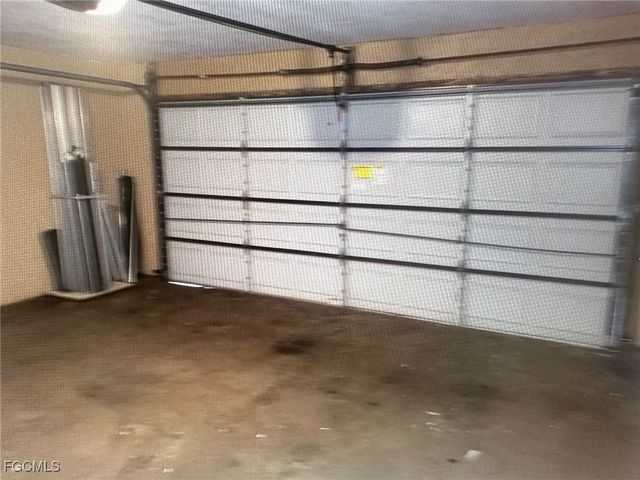 1718 SE 15th TER, Cape Coral, FL 33990