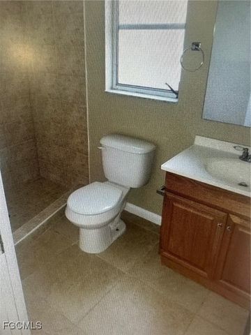 1718 SE 15th TER, Cape Coral, FL 33990