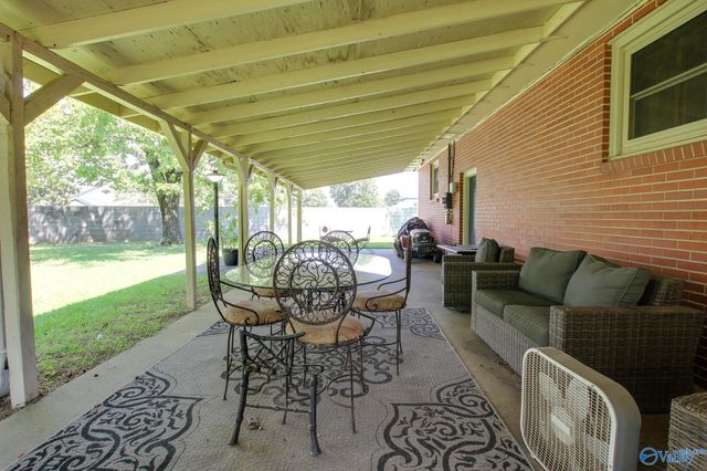 402 Bradley Street SW, Decatur, AL 35601