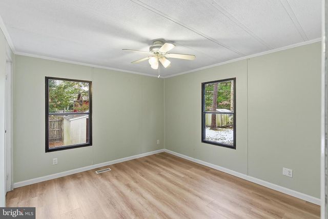 6 LOBLOLLY LANE, Jackson, NJ 08527