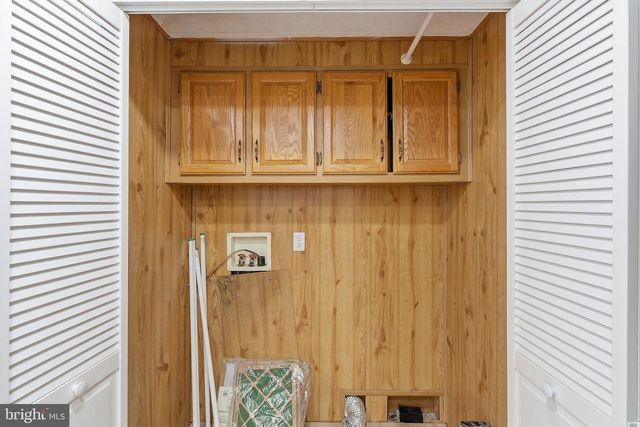 6 LOBLOLLY LANE, Jackson, NJ 08527