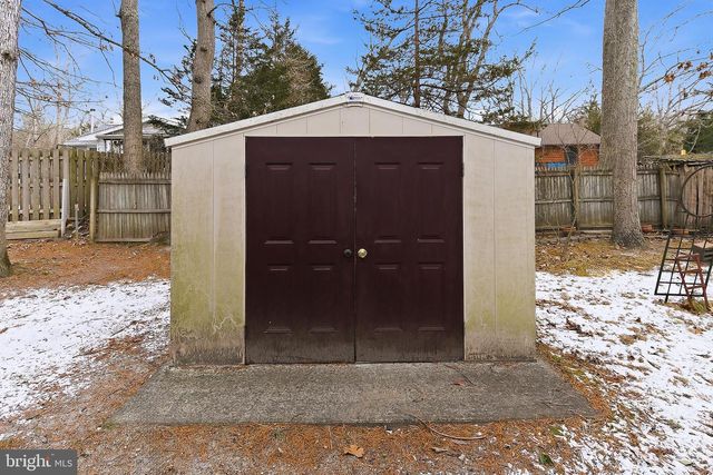 6 LOBLOLLY LANE, Jackson, NJ 08527