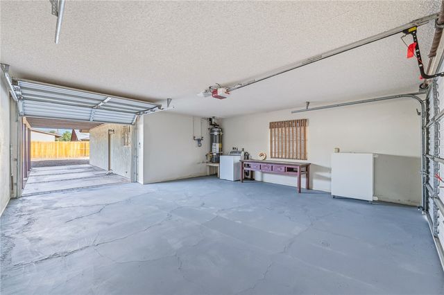 1135 Avenida Del Sol, Bullhead City, AZ 86442