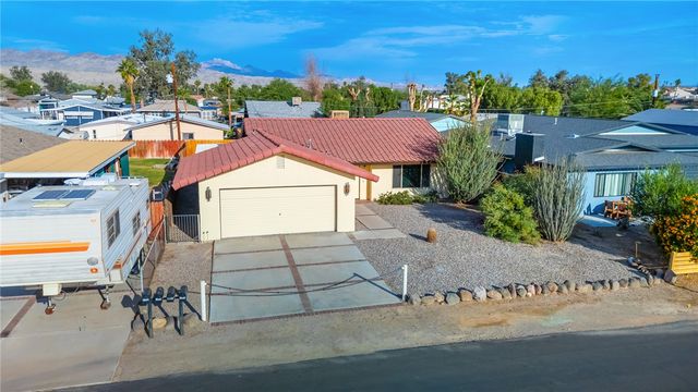 1135 Avenida Del Sol, Bullhead City, AZ 86442