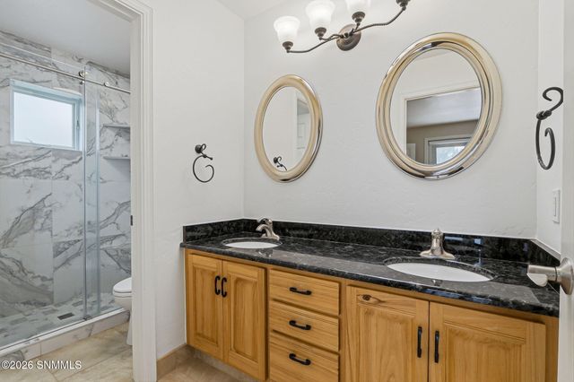 565 Carver Road, Las Cruces, NM 88005