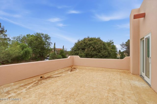 565 Carver Road, Las Cruces, NM 88005