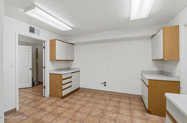 565 Carver Road, Las Cruces, NM 88005