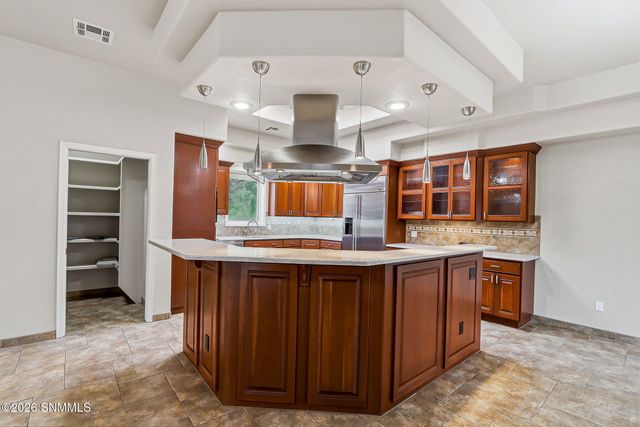 565 Carver Road, Las Cruces, NM 88005