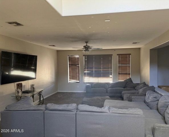 6810 W LYNNE Lane, Laveen, AZ 85339