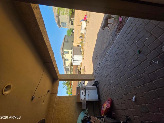 6810 W LYNNE Lane, Laveen, AZ 85339