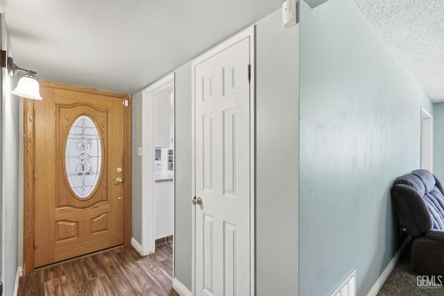 524 B Street, Bakersfield, CA 93304