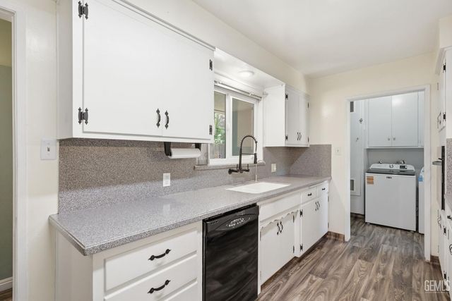 524 B Street, Bakersfield, CA 93304
