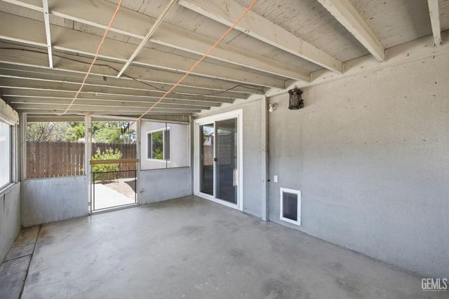524 B Street, Bakersfield, CA 93304