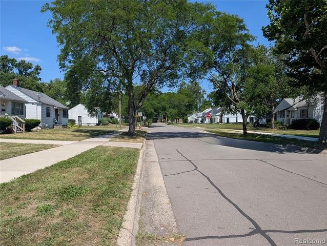 19961 Forrer Street, Detroit, MI 48235