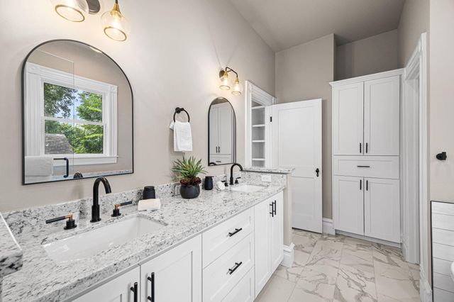1521 Ovid Street, Houston, TX 77007