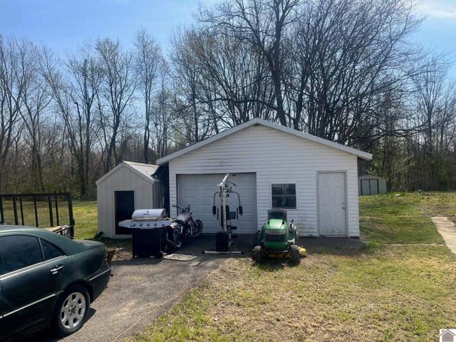 5640 State Rte. 45 S, Mayfield, KY 42066