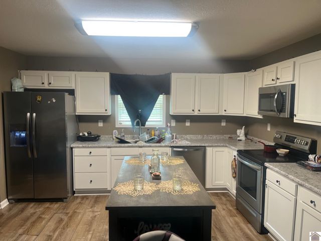 5640 State Rte. 45 S, Mayfield, KY 42066