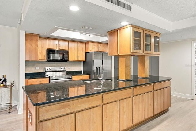 36750 US HIGHWAY 19 N 3131, Palm Harbor, FL 34684