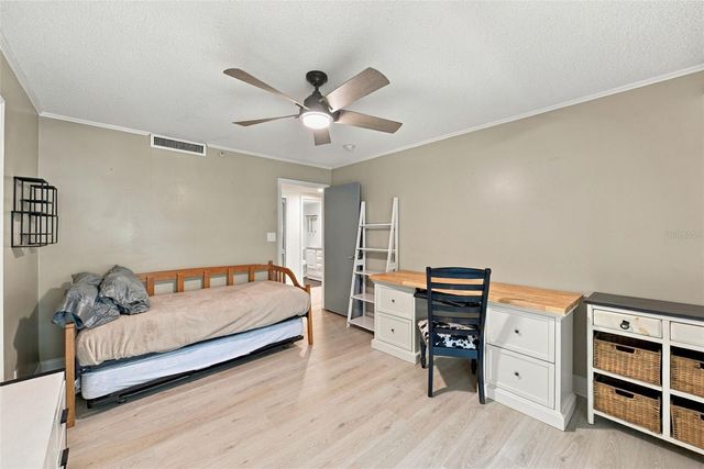 36750 US HIGHWAY 19 N 3131, Palm Harbor, FL 34684