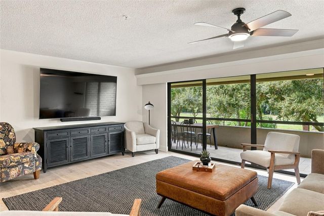 36750 US HIGHWAY 19 N 3131, Palm Harbor, FL 34684