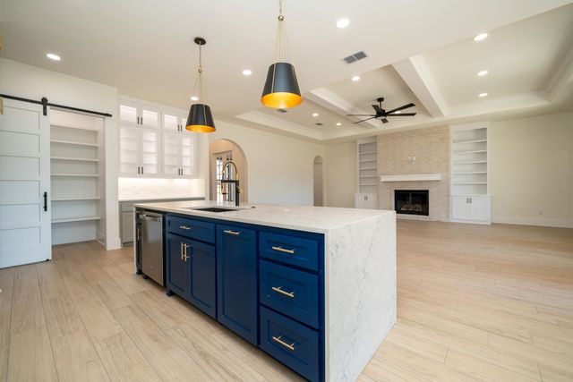 3931 Hidden Hills Cir, Longview, TX 75605