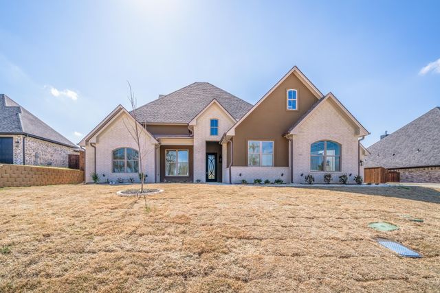 3931 Hidden Hills Cir, Longview, TX 75605