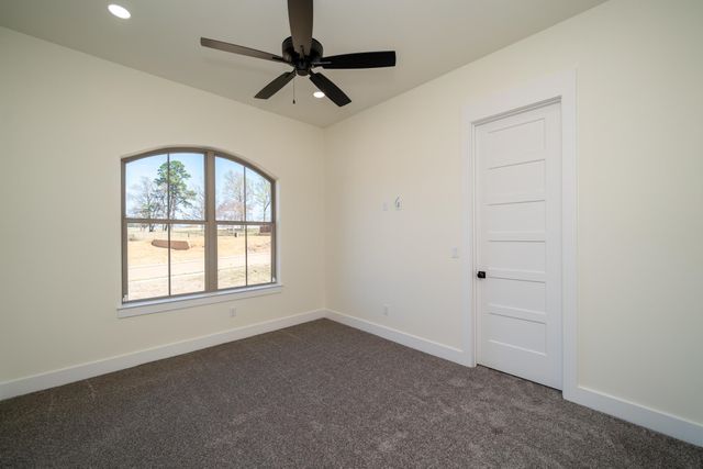 3931 Hidden Hills Cir, Longview, TX 75605