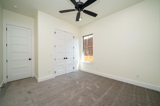 3931 Hidden Hills Cir, Longview, TX 75605