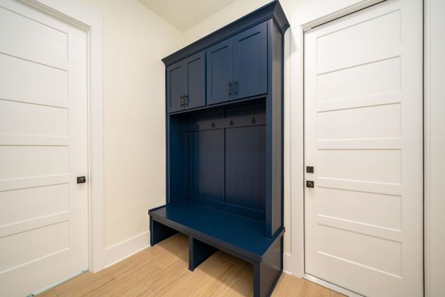 3931 Hidden Hills Cir, Longview, TX 75605