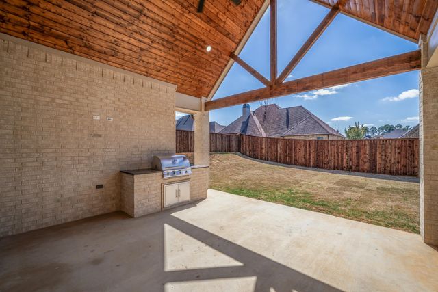 3931 Hidden Hills Cir, Longview, TX 75605