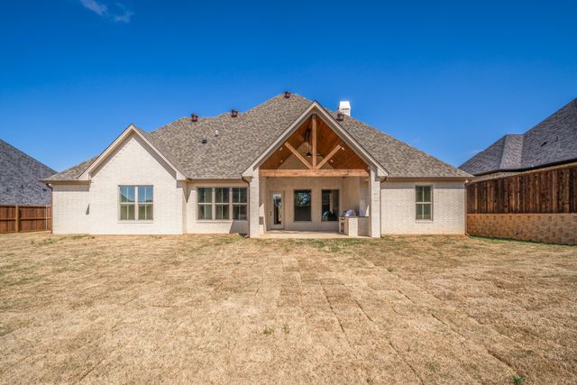 3931 Hidden Hills Cir, Longview, TX 75605