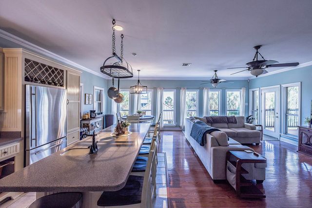 208 Renee Denise Court, Theriot, LA 70397