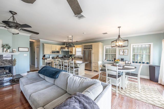 208 Renee Denise Court, Theriot, LA 70397