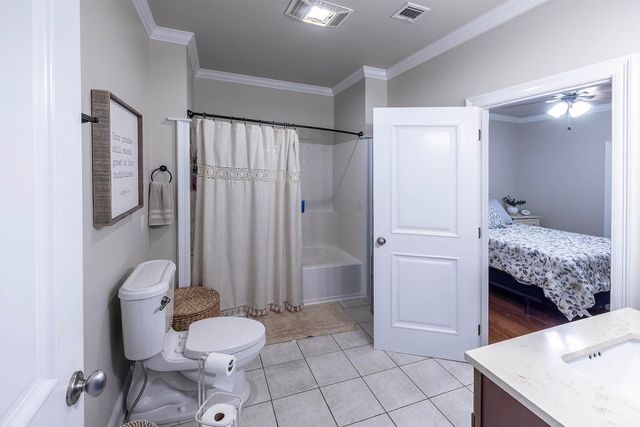 208 Renee Denise Court, Theriot, LA 70397