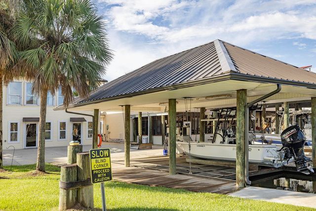 208 Renee Denise Court, Theriot, LA 70397