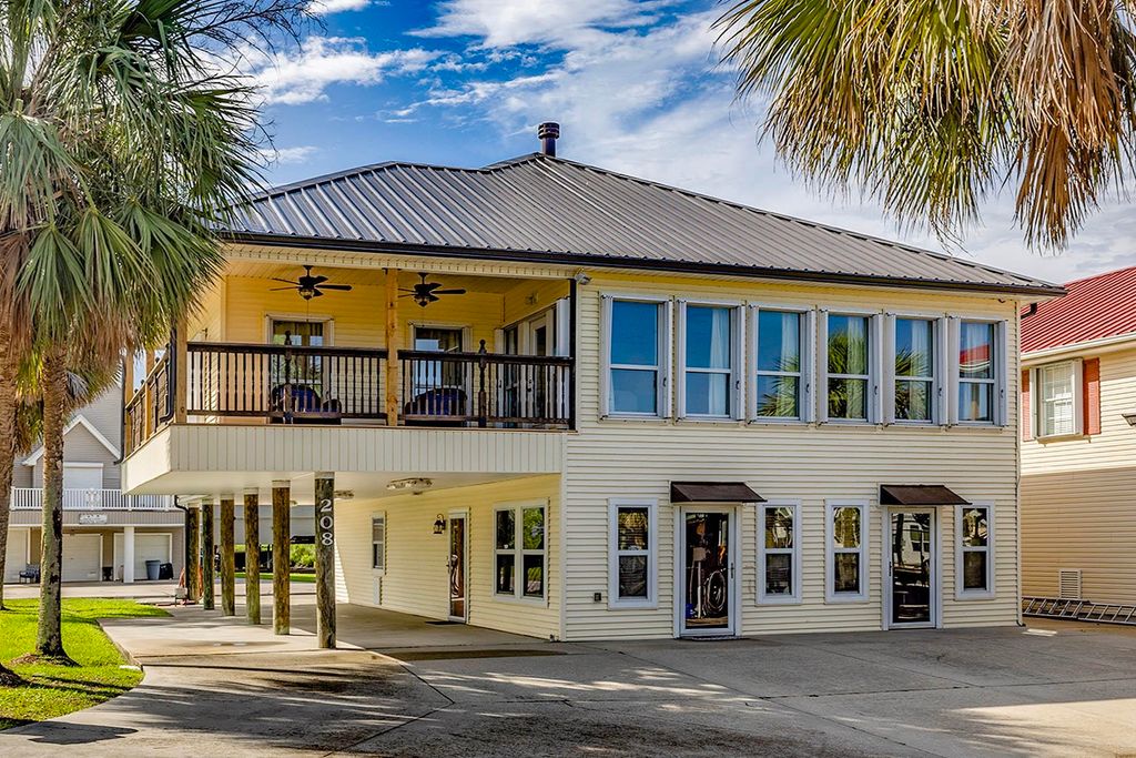 208 Renee Denise Court, Theriot, LA 70397