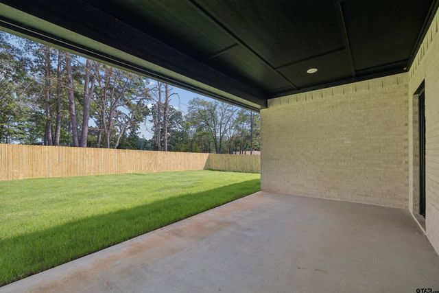 12101 Pinecrest Dr, Flint, TX 75762