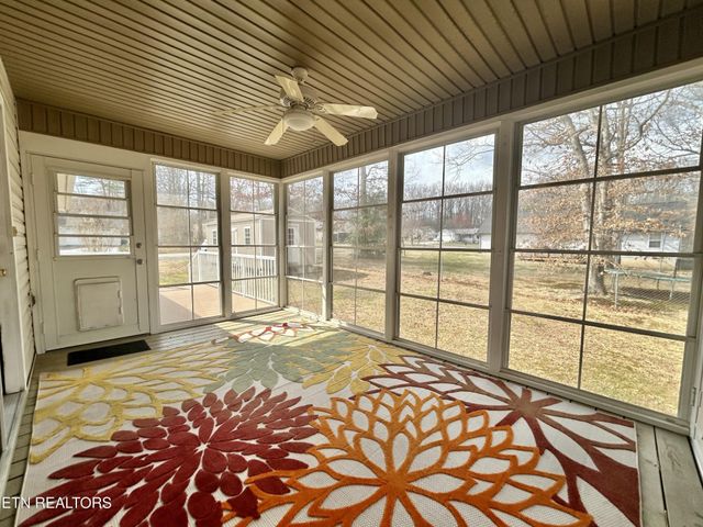 53 Carriage Drive, Crossville, TN 38555