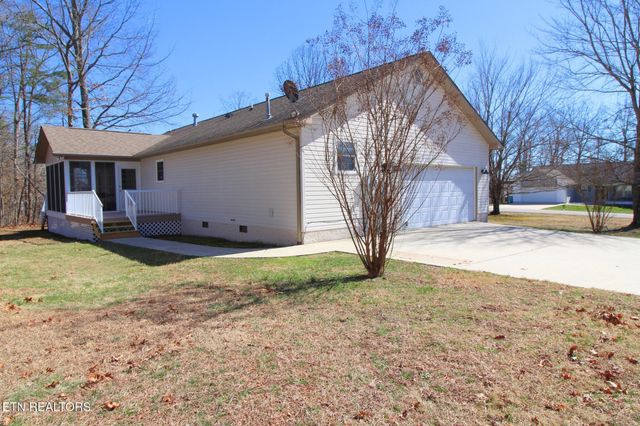 53 Carriage Drive, Crossville, TN 38555