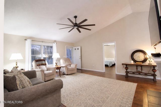 53 Carriage Drive, Crossville, TN 38555