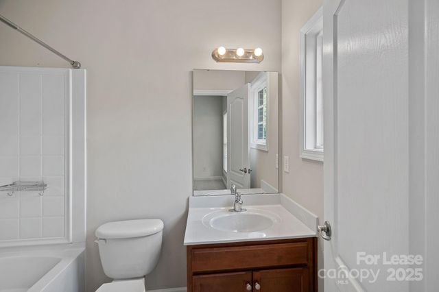 9724 Longstone Lane, Charlotte, NC 28277