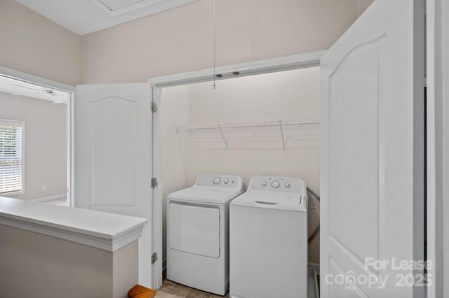 9724 Longstone Lane, Charlotte, NC 28277